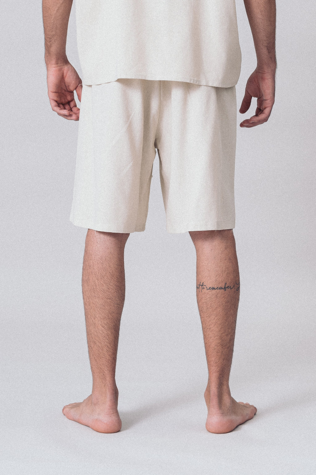 Nomad Short Sand