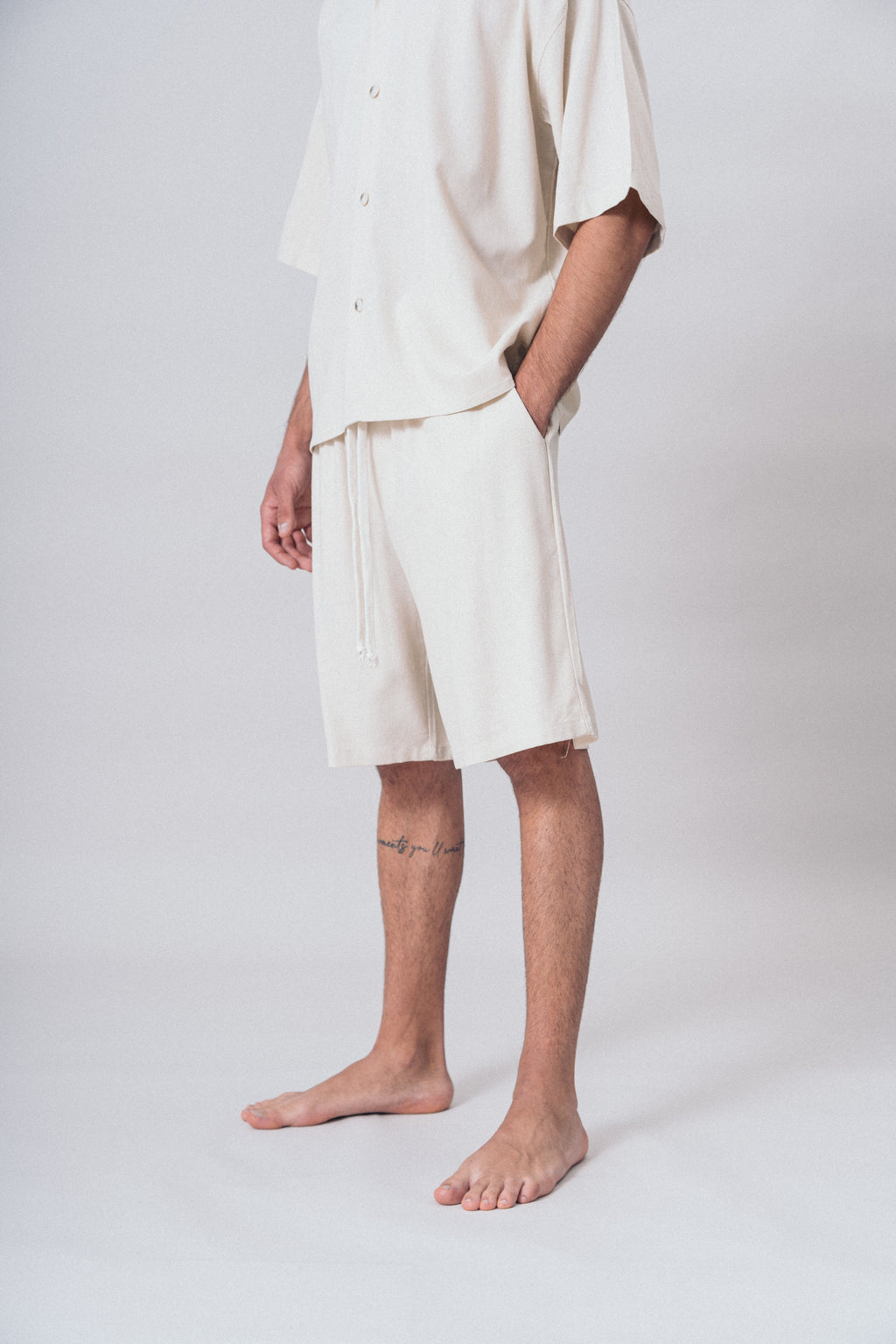 Nomad Short Sand