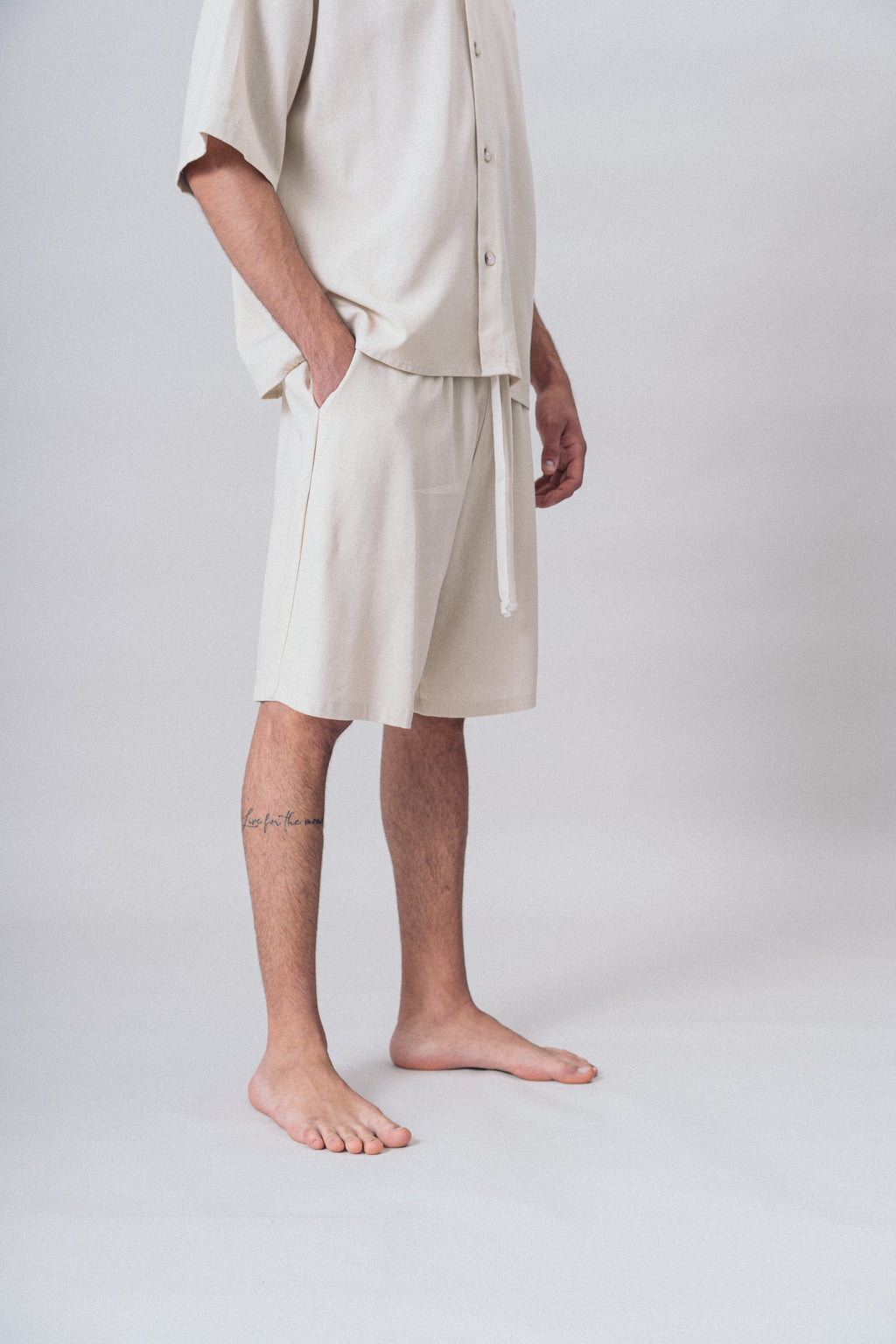 Nomad Short Sand