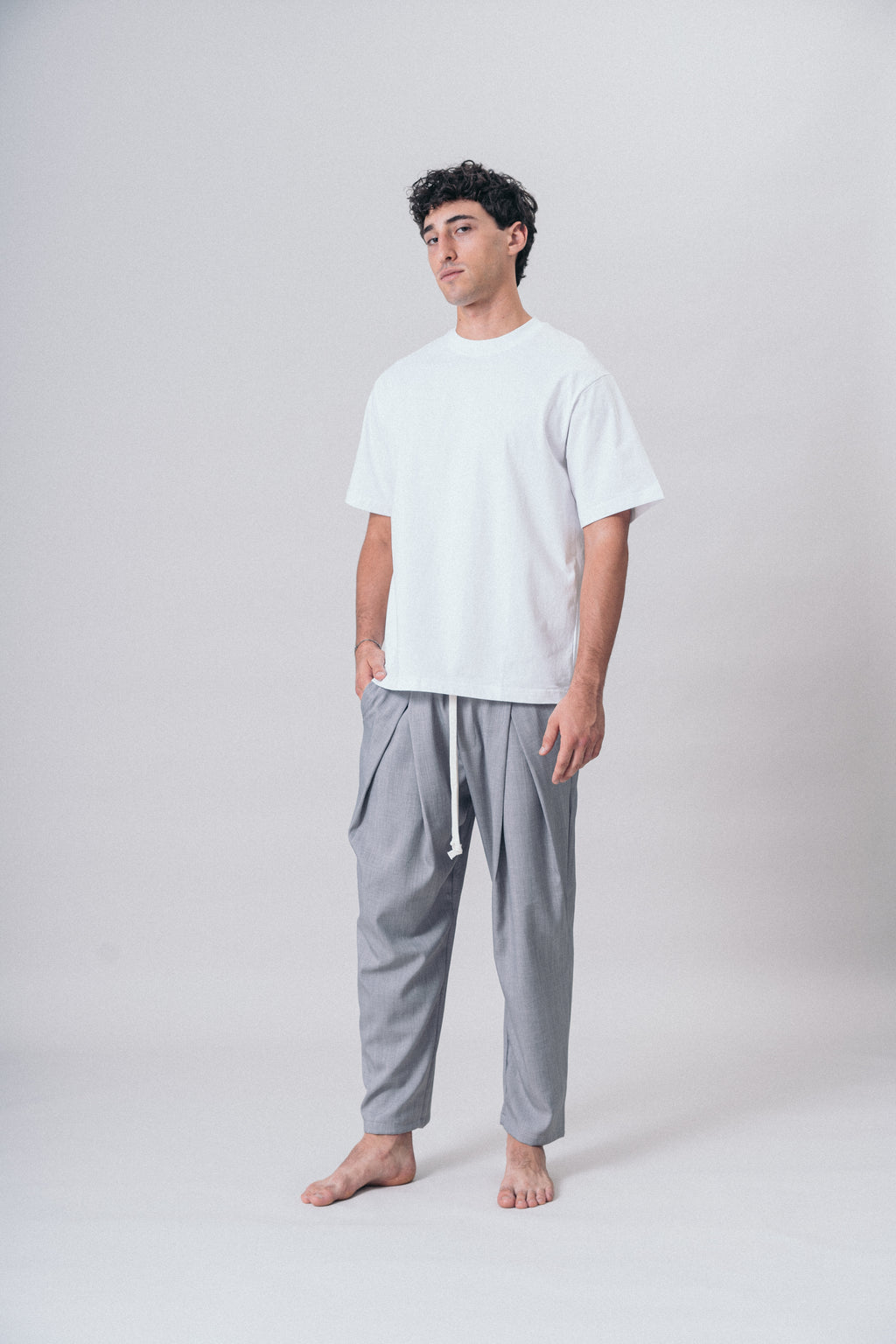 Essential Joggers Gray