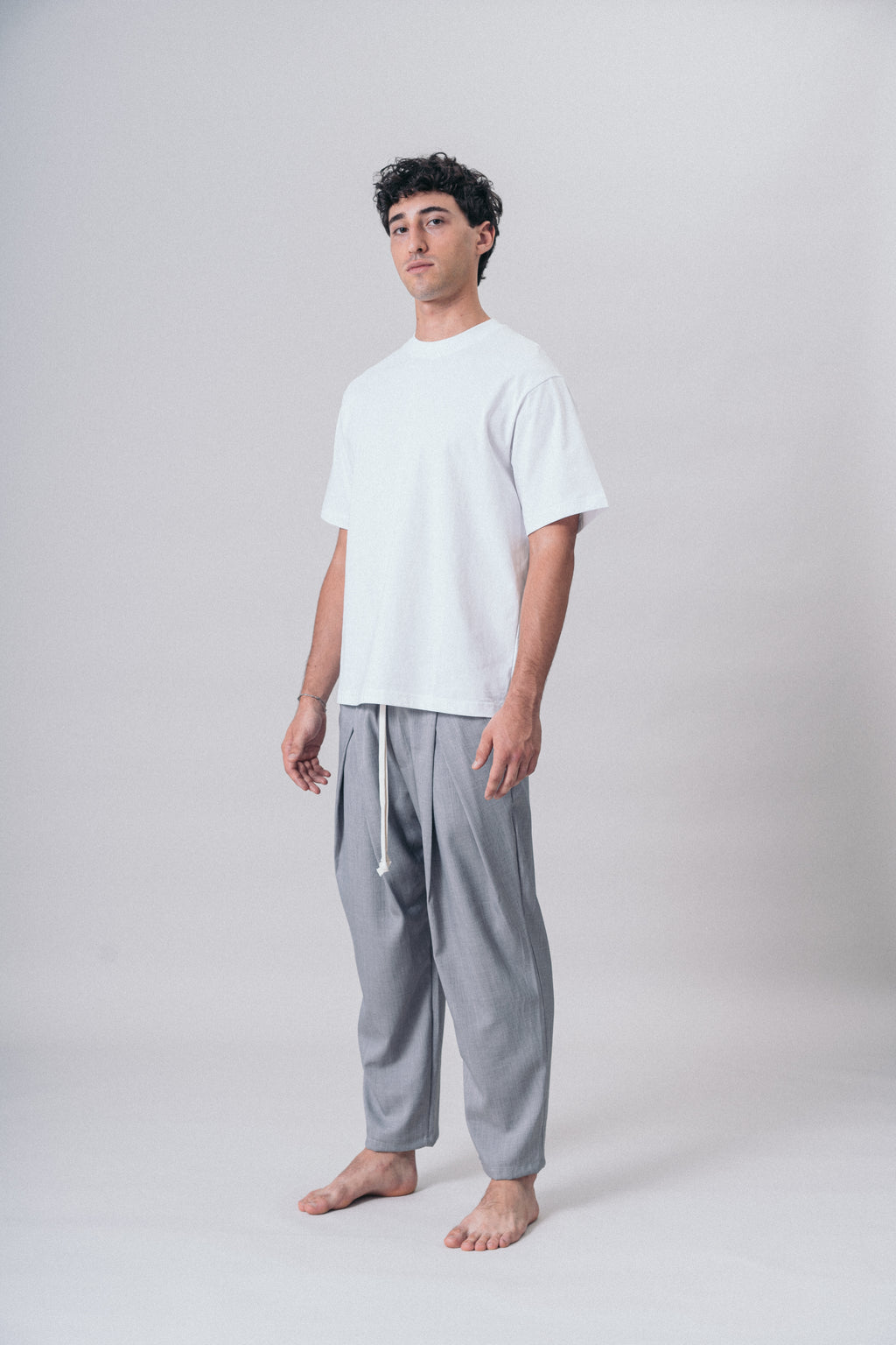 Essential Tee White
