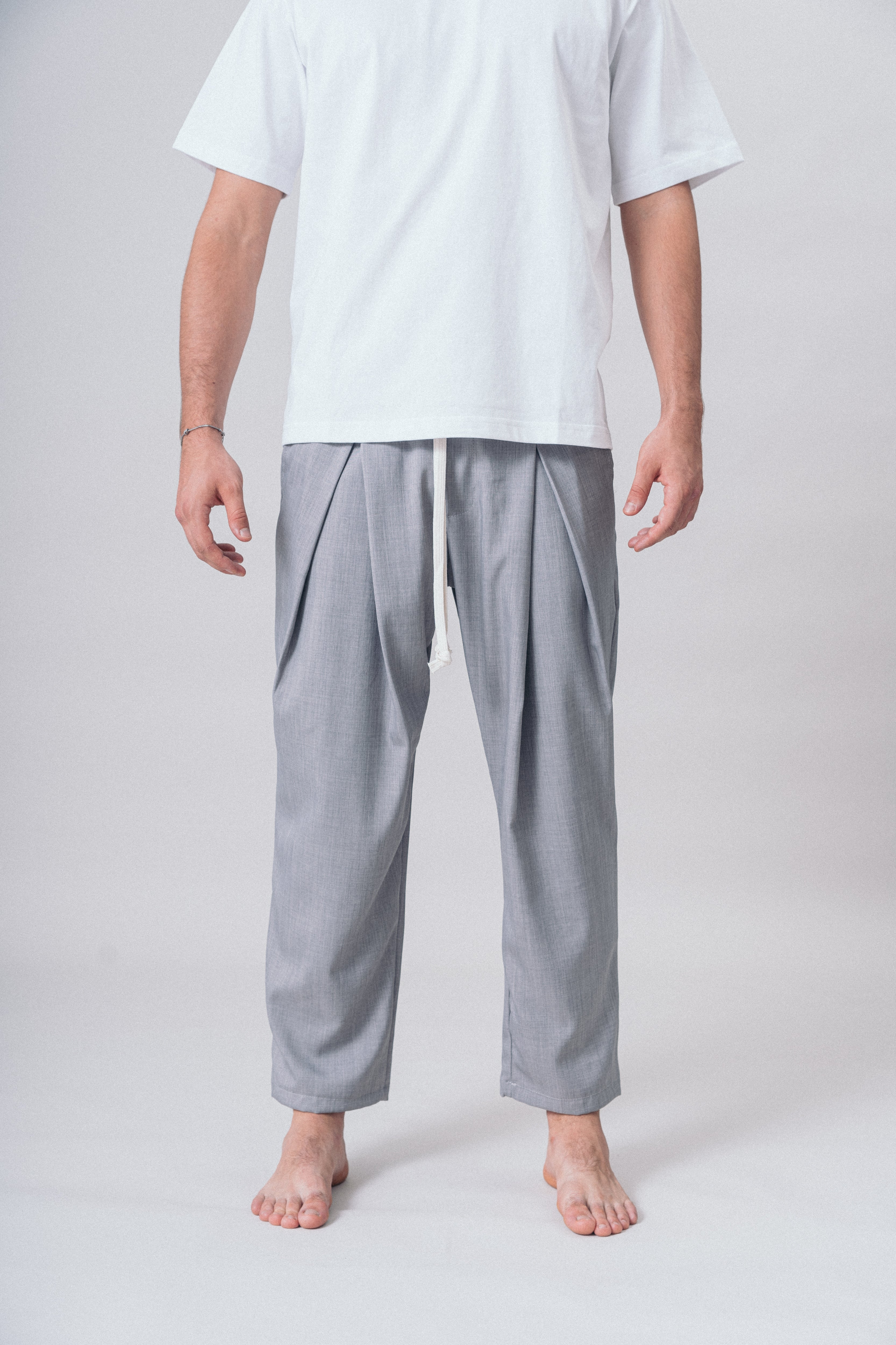 Essential Joggers Gray