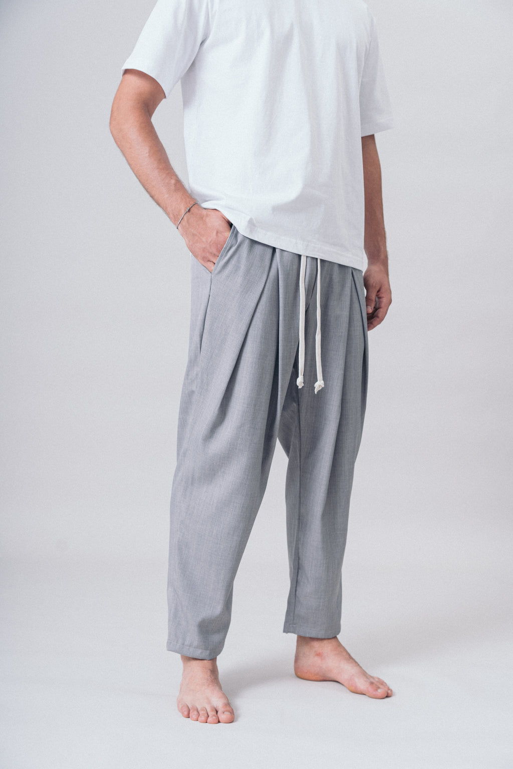Essential Joggers Gray