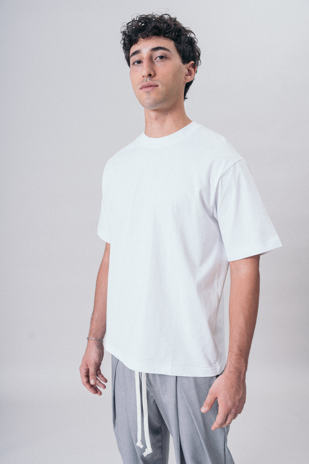 Essential Tee White