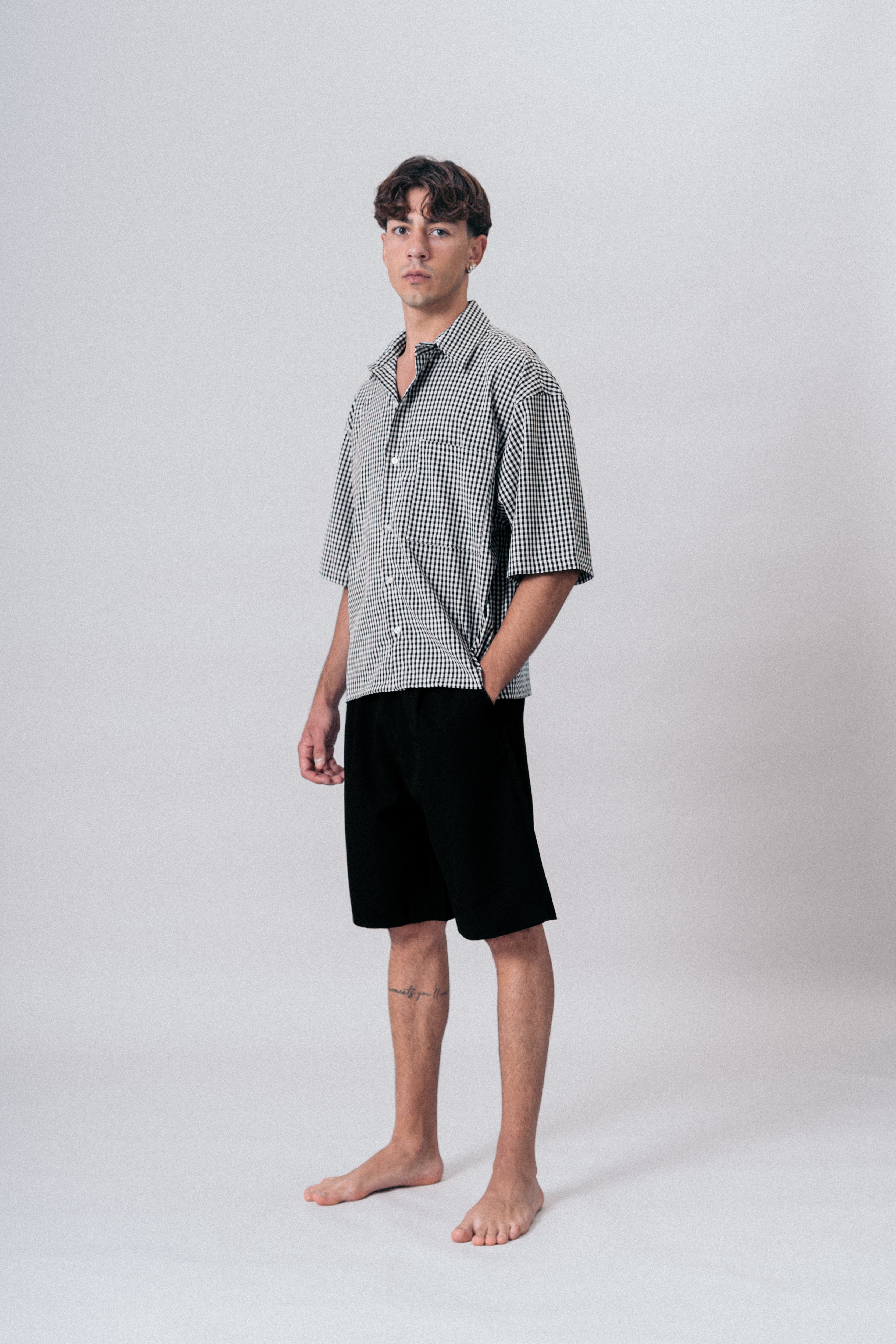 Essential Shorts Black