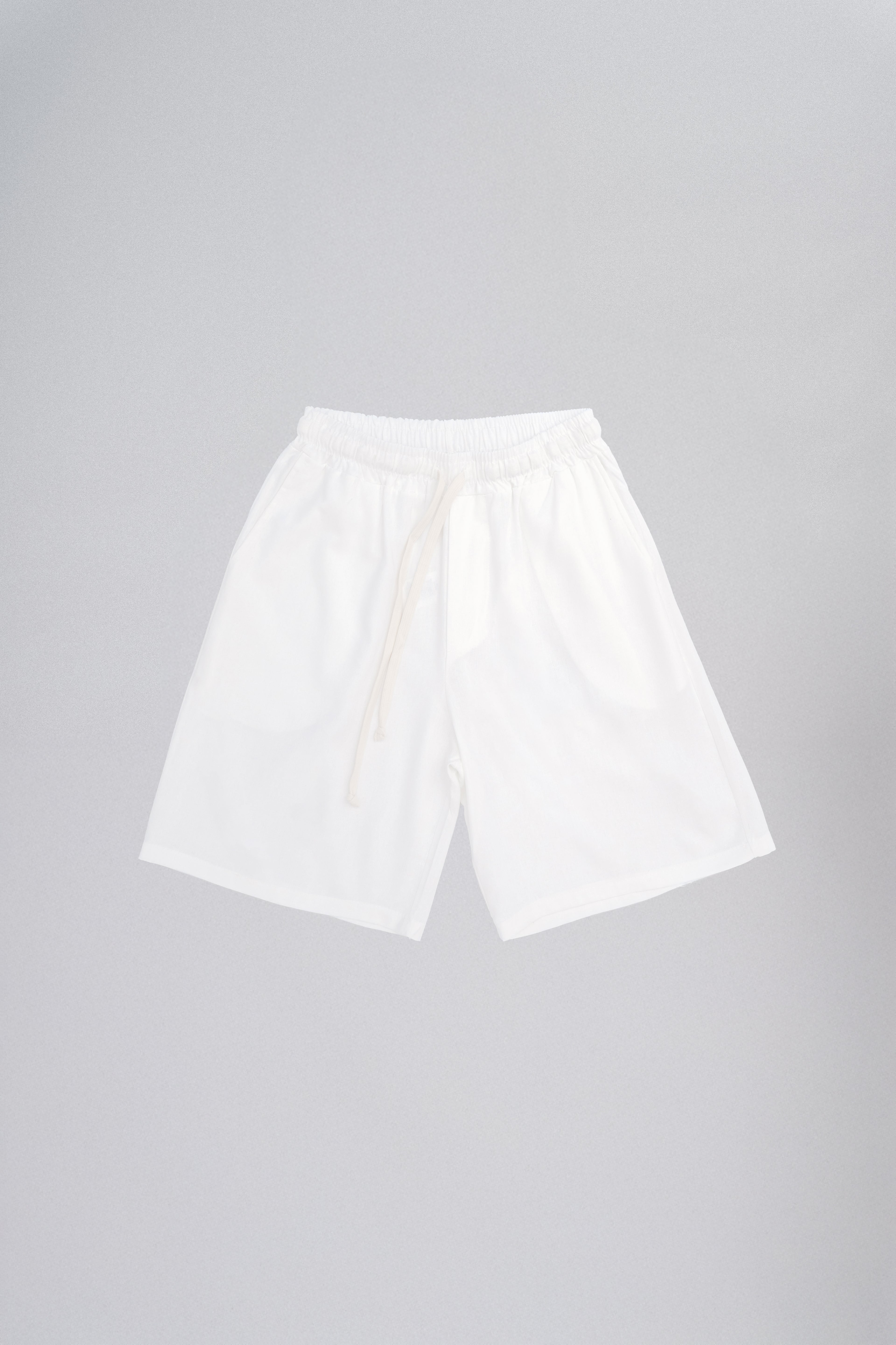 Nomad Short White