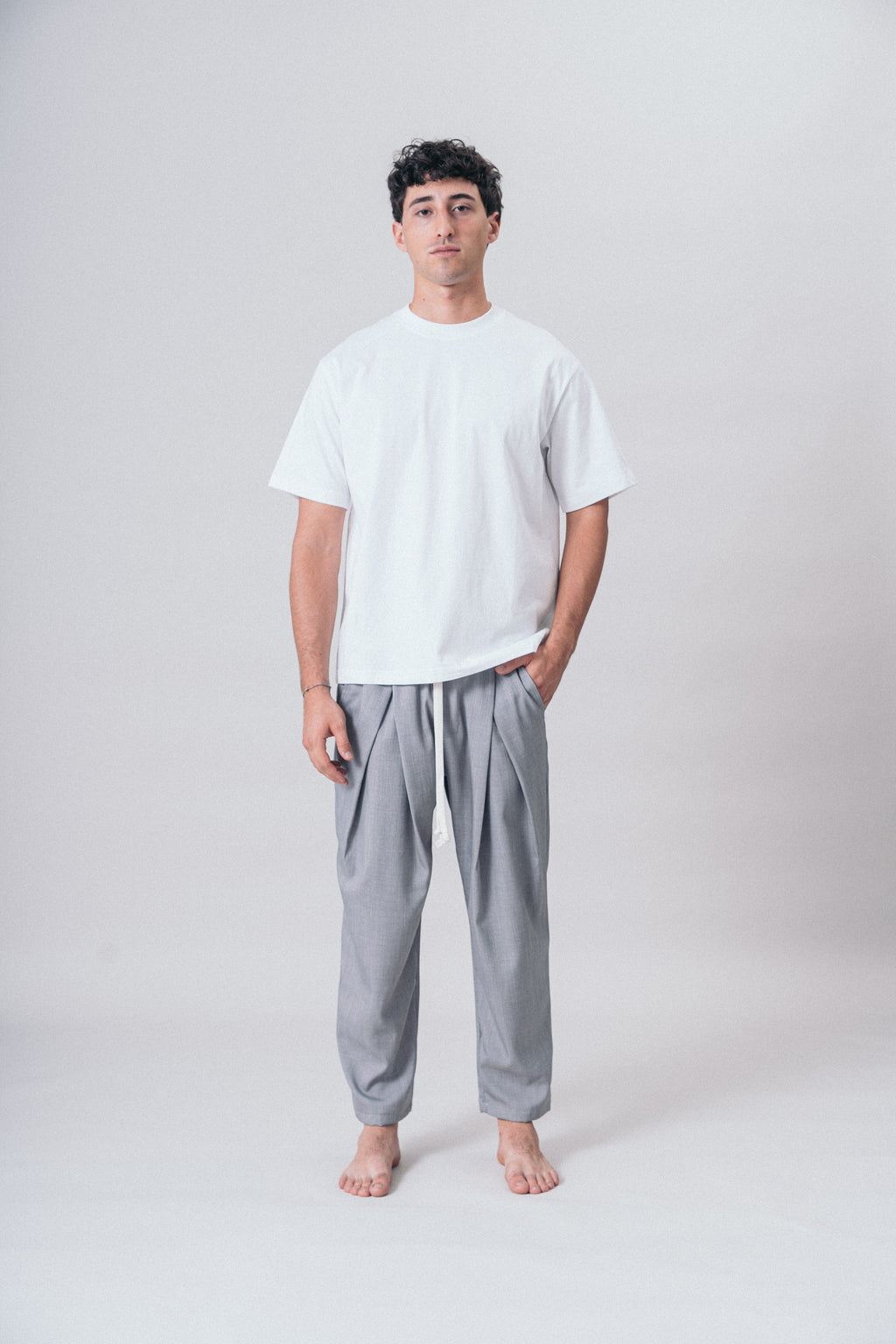 Essential Tee White