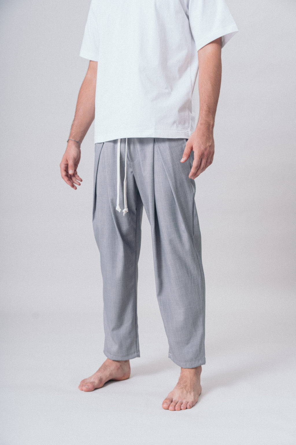 Essential Joggers Gray